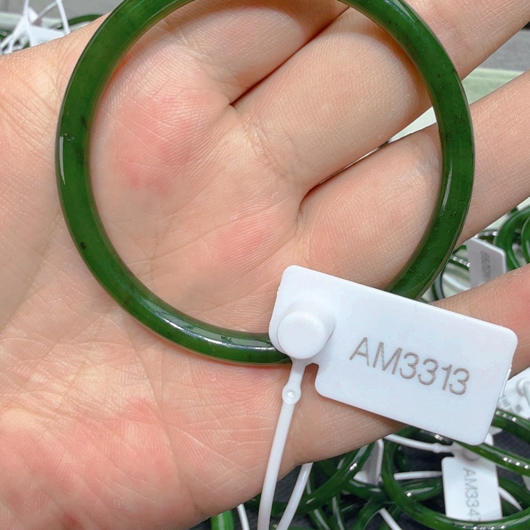 和田玉（碧玉）手镯未镶嵌58