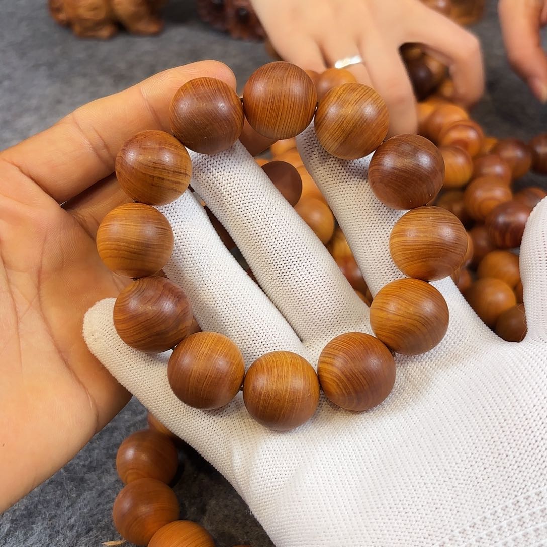 柏木（崖柏）陈化崖柏2.0黑油开播福利