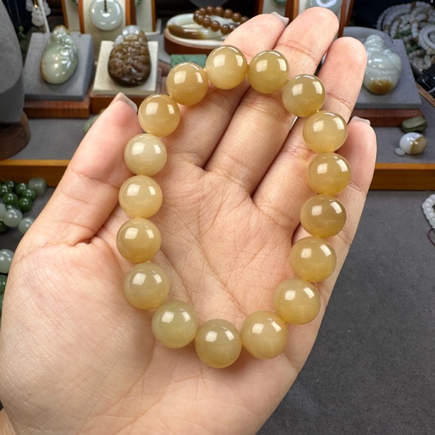 卞玉坊和田玉手串