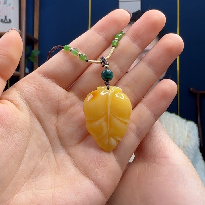 蜜蜡吊坠(赠链)未镶嵌