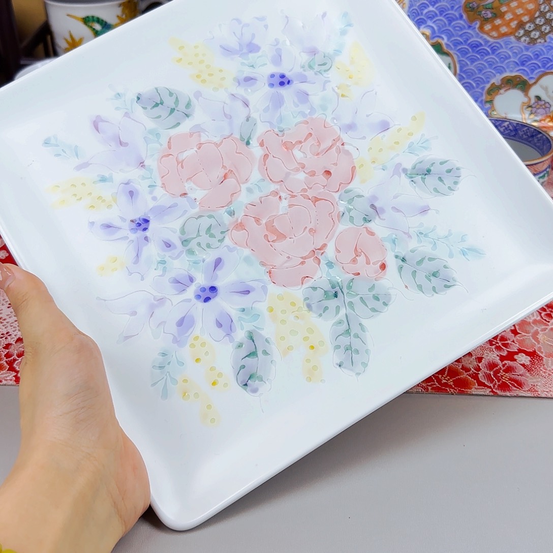 他家茶具瓷器真美！6