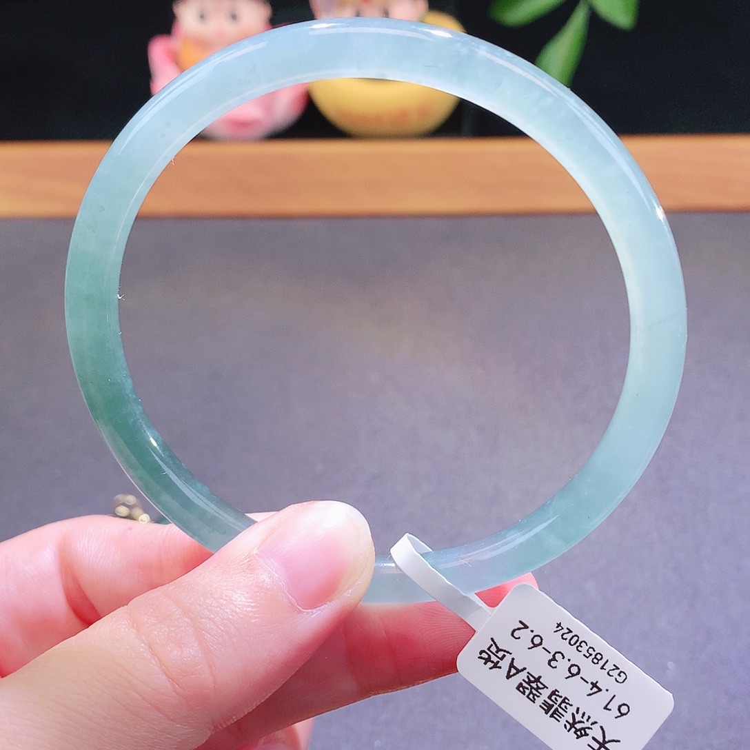 翡翠未镶嵌手镯天然翡翠