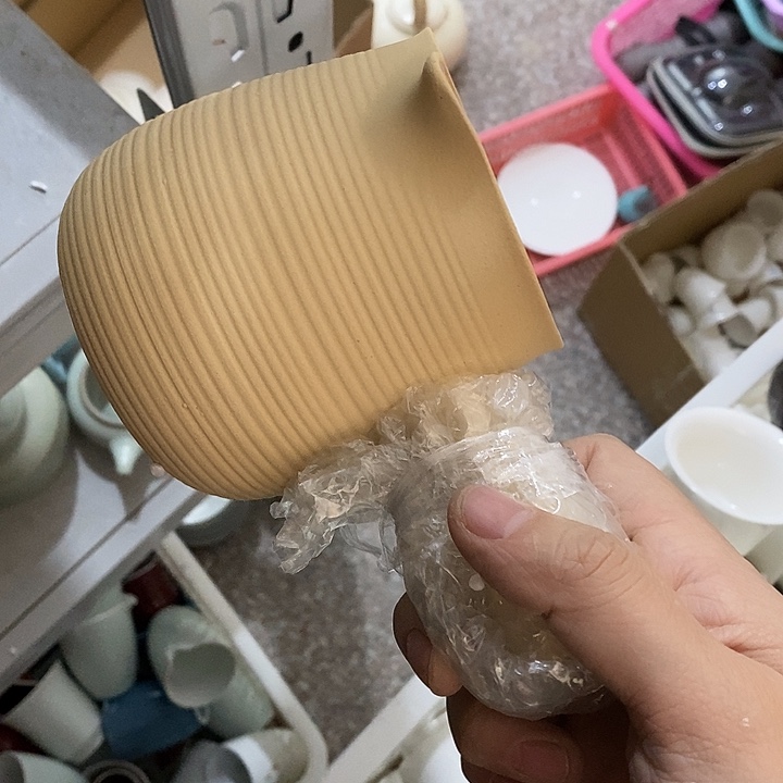 陶瓷艺术品及陶瓷制品