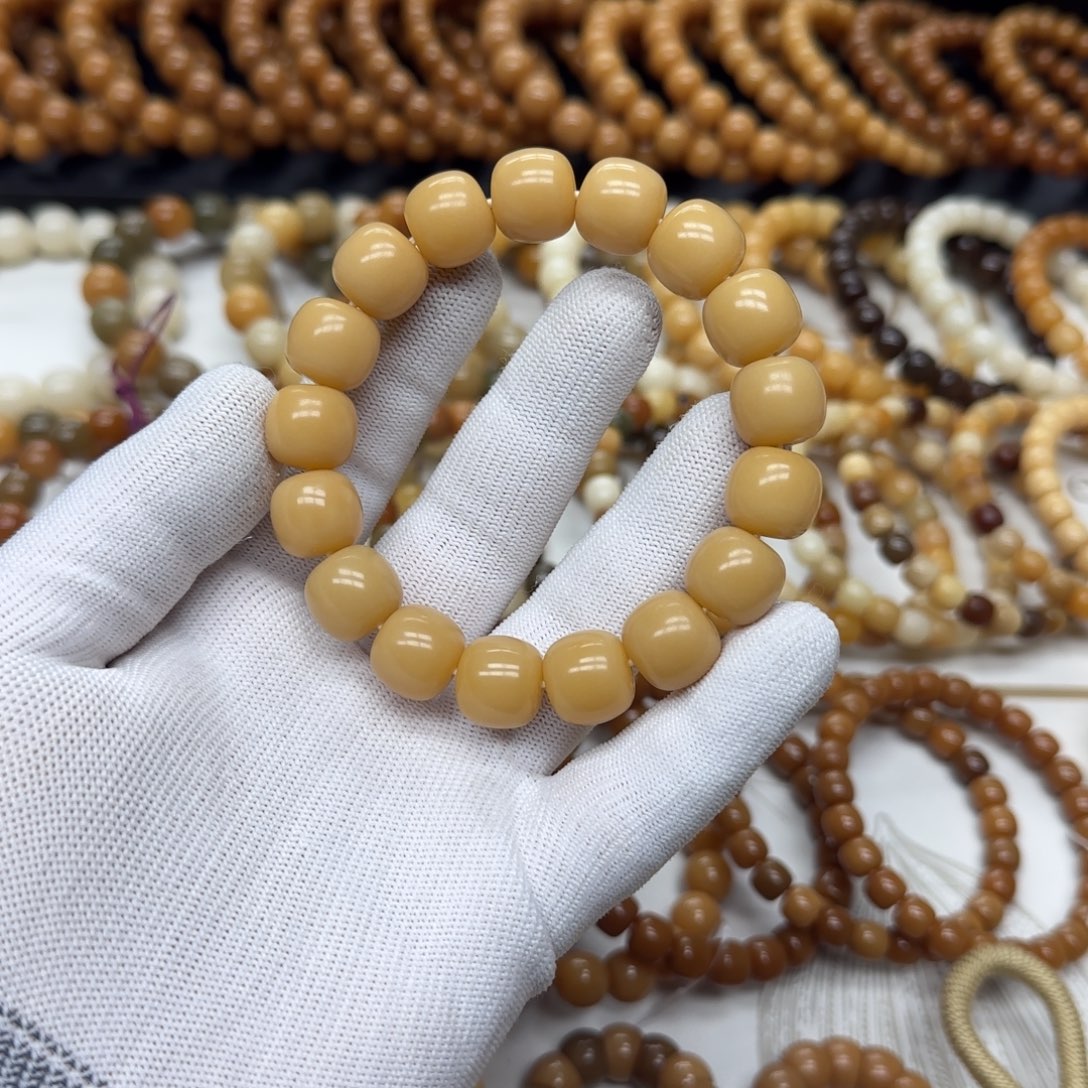 蟹***逅菩提根/象牙果手串13×14 8-10年 鬼工