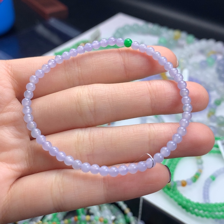 翡翠手镯未镶嵌卡