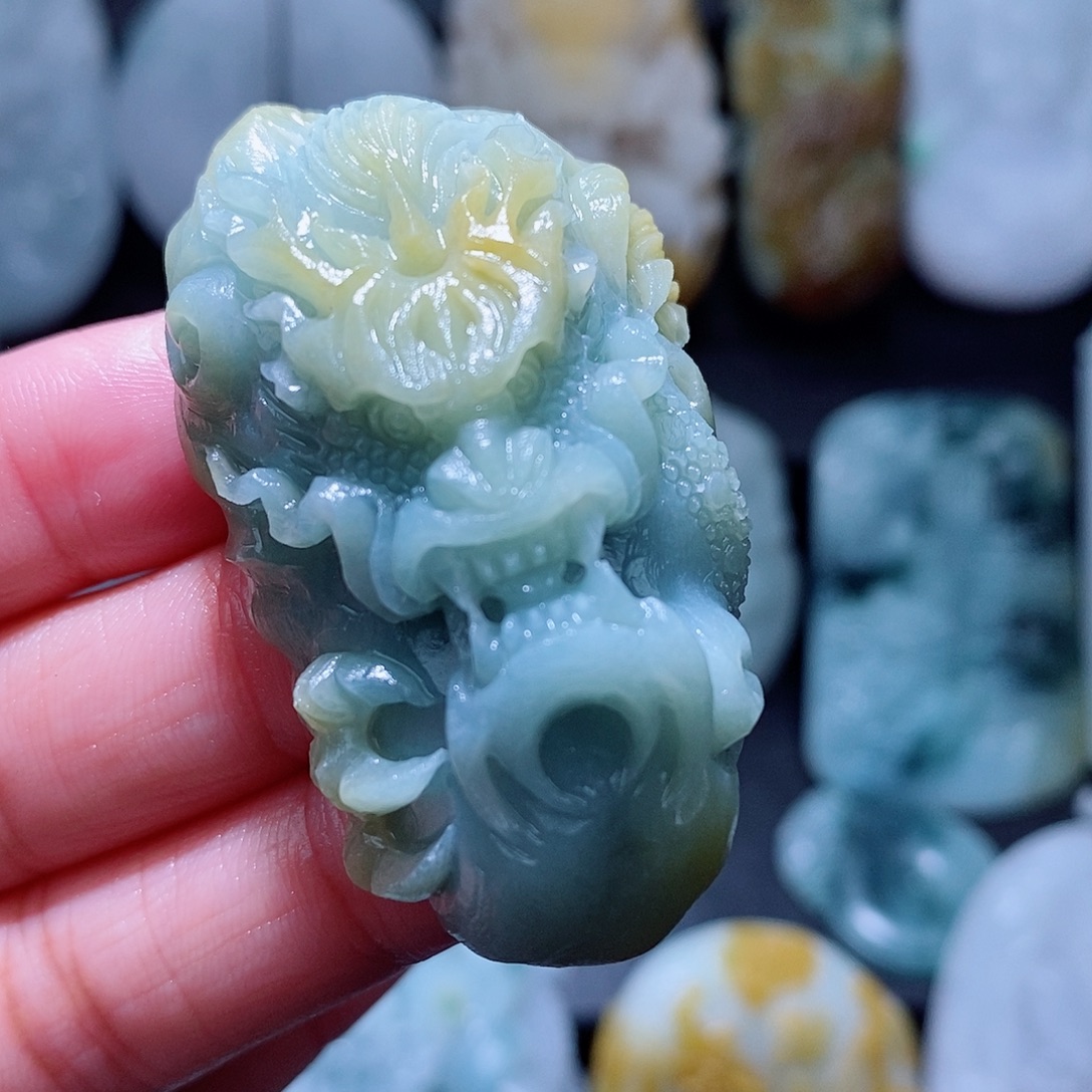 定制翡翠未镶嵌翡翠