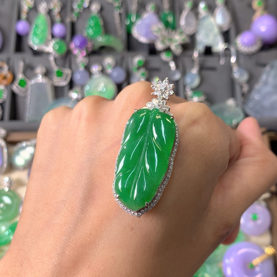 翡翠18K金镶嵌吊坠(不含链)