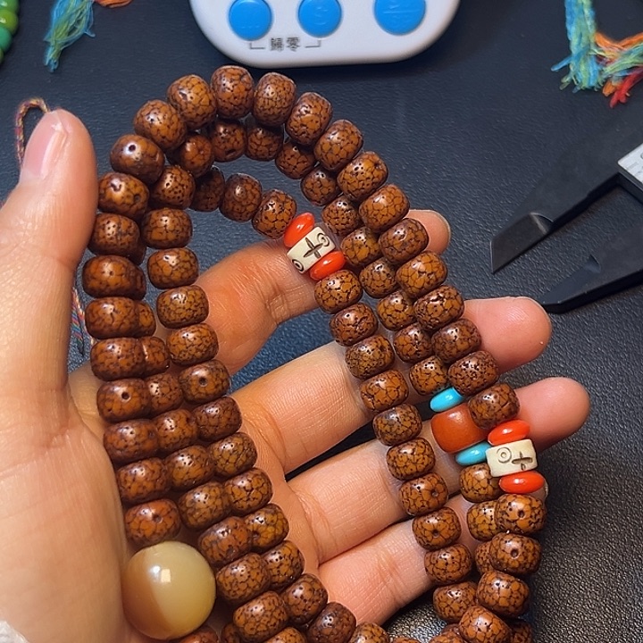 夢***离啦咯啦咯啦咯啦咯啦