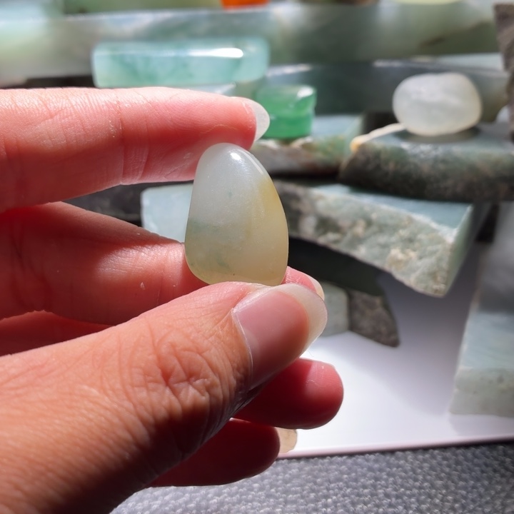 定制翡翠未镶嵌冰