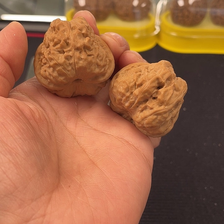 文玩核桃吊坠文玩核桃