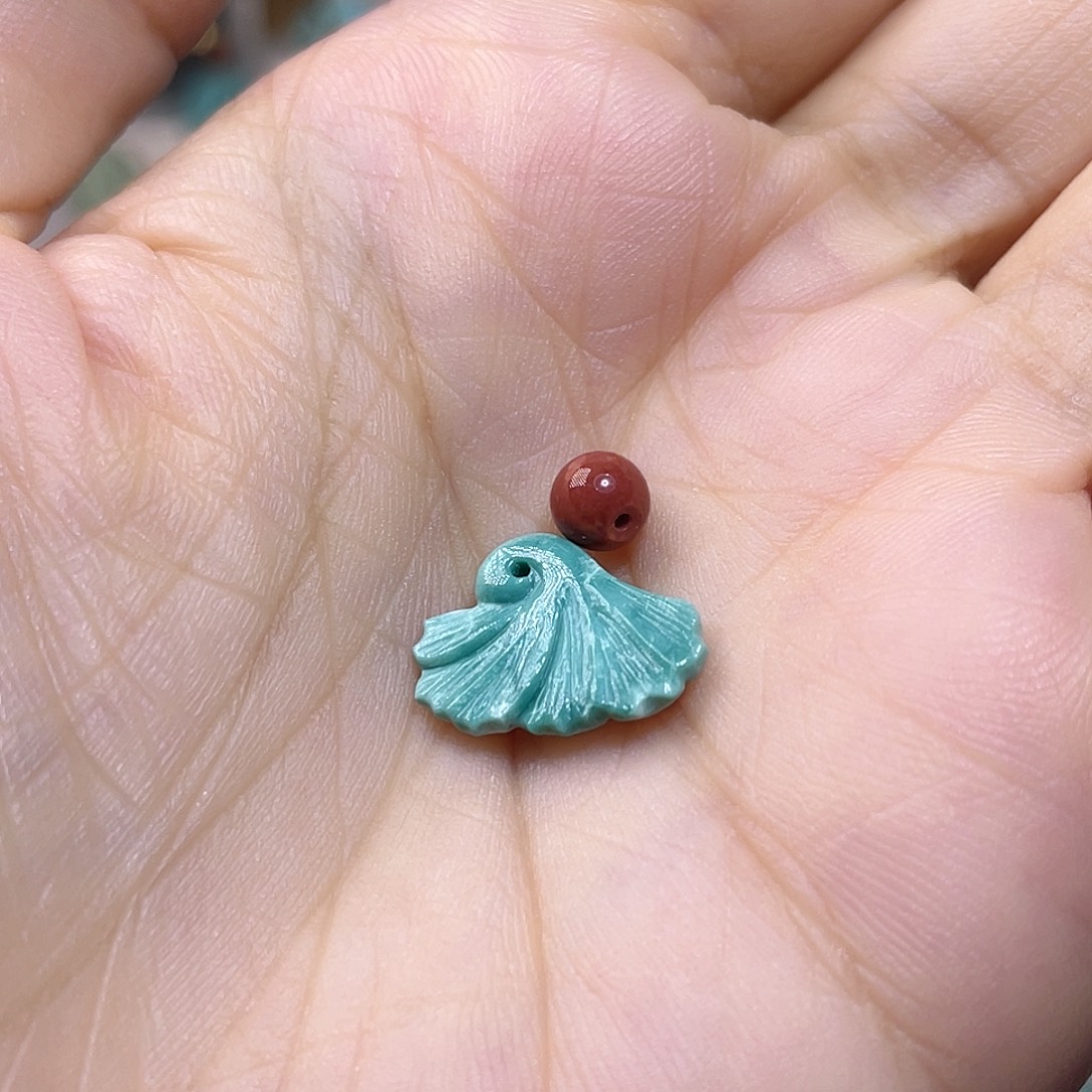 未镶嵌配饰南红玛瑙