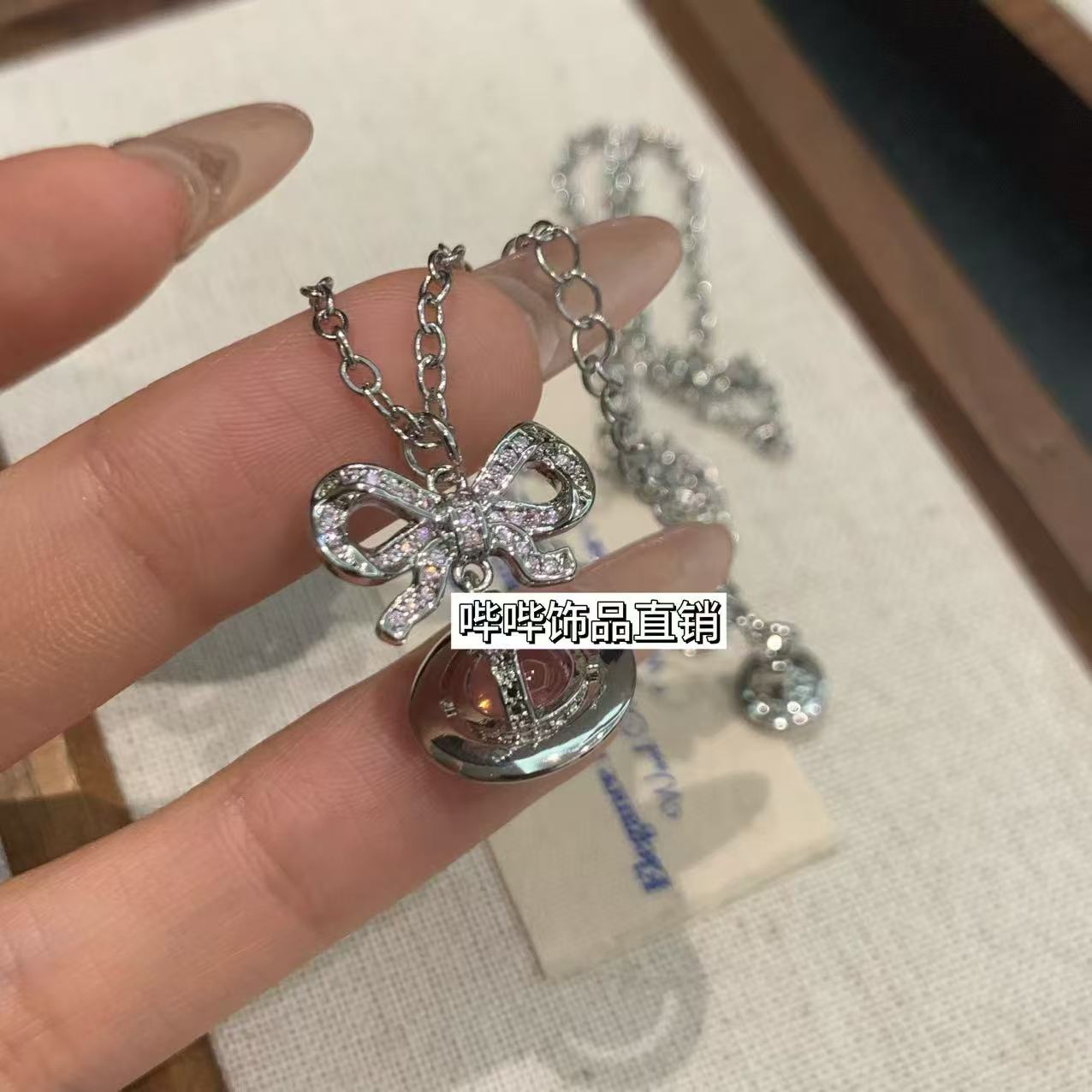 钛钢项链 BIBI【 粉色蝴蝶结星球项链】G026