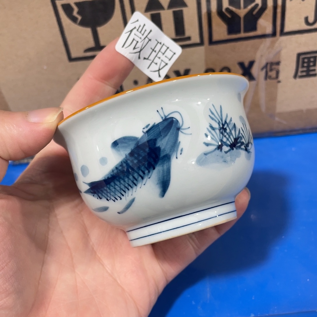 釉下手绘茶具微瑕