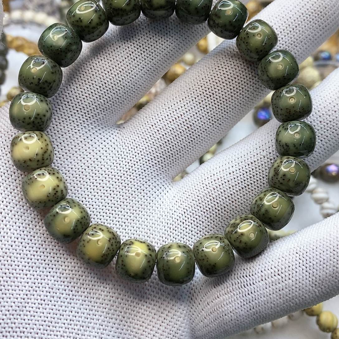 星月菩提手串海南星月菩提