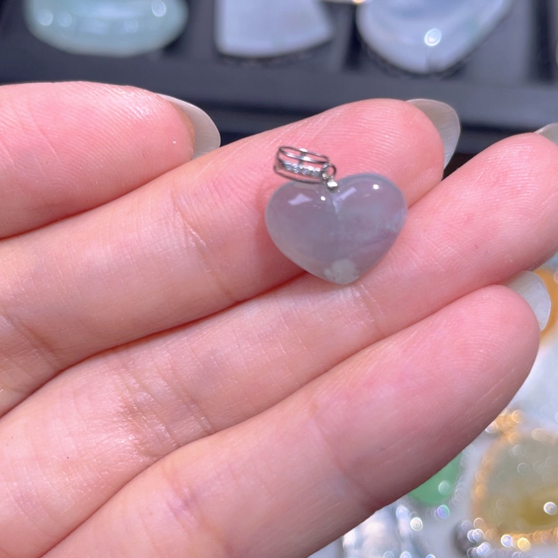 颈饰18K金镶嵌翡翠翡翠