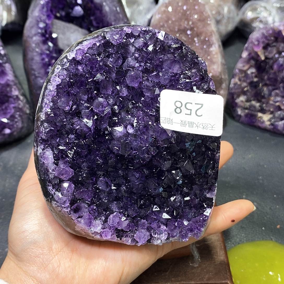 水晶大型摆件（非配饰）未镶嵌