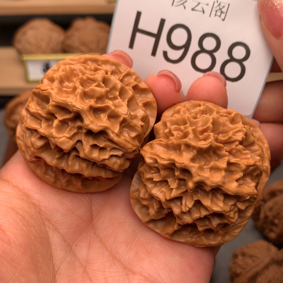 文玩核桃把件46+帝王狮子头