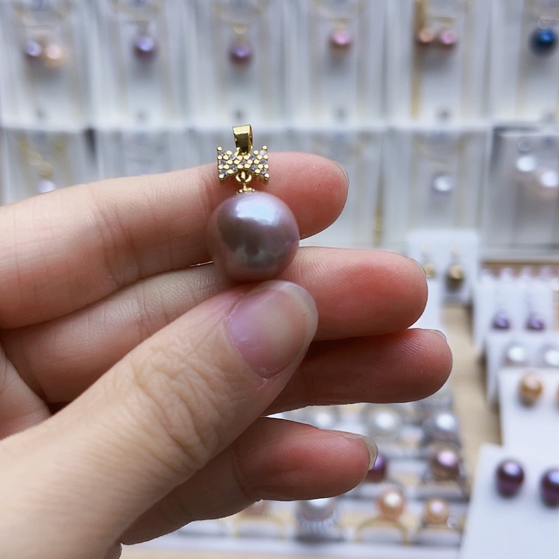 淡水珍珠颈饰合金