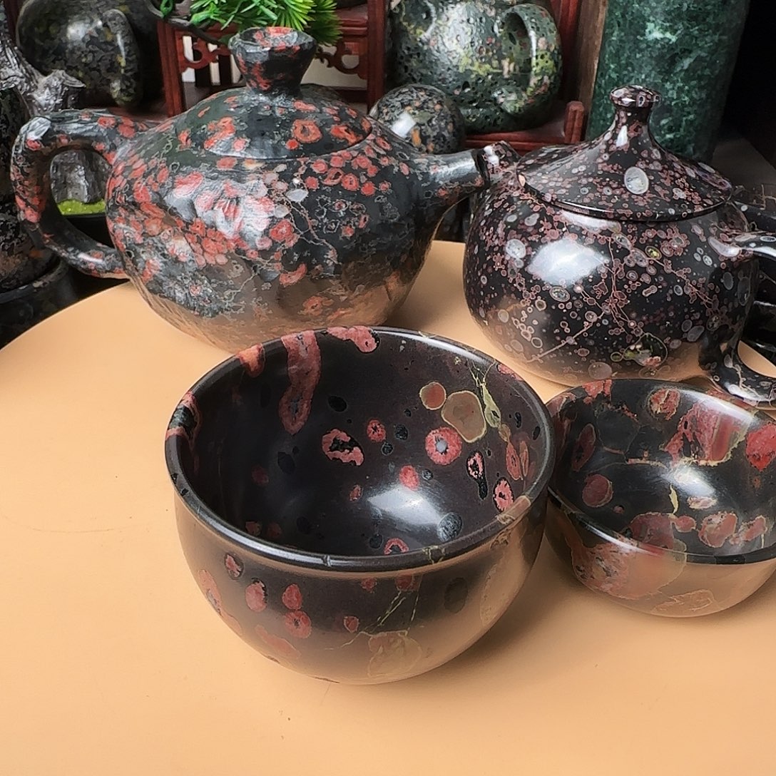 农***工梅花玉精美水缸杯