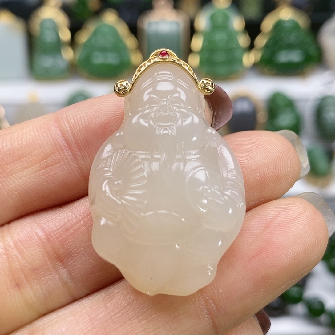 和田玉颈饰18K金镶嵌