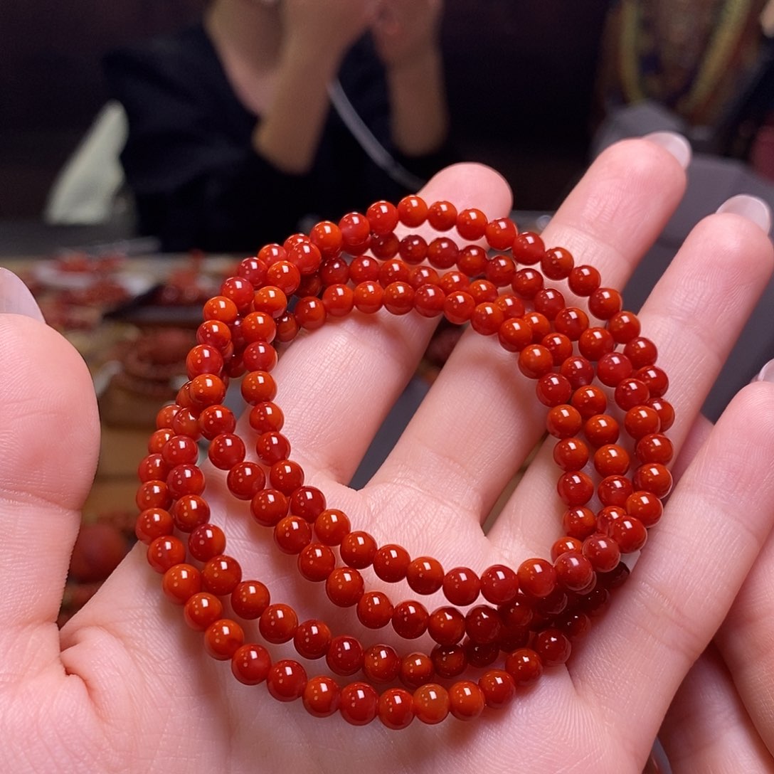 南红玛瑙手串未镶嵌4mm
