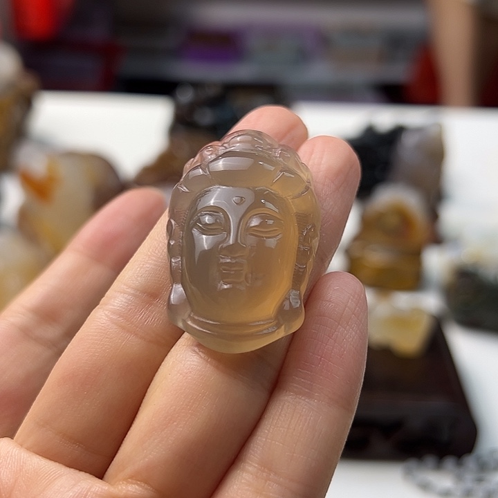 玛瑙/玉髓颈饰未镶嵌