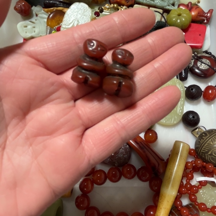****帆我们都在努力生活着吧哈哈我们一起