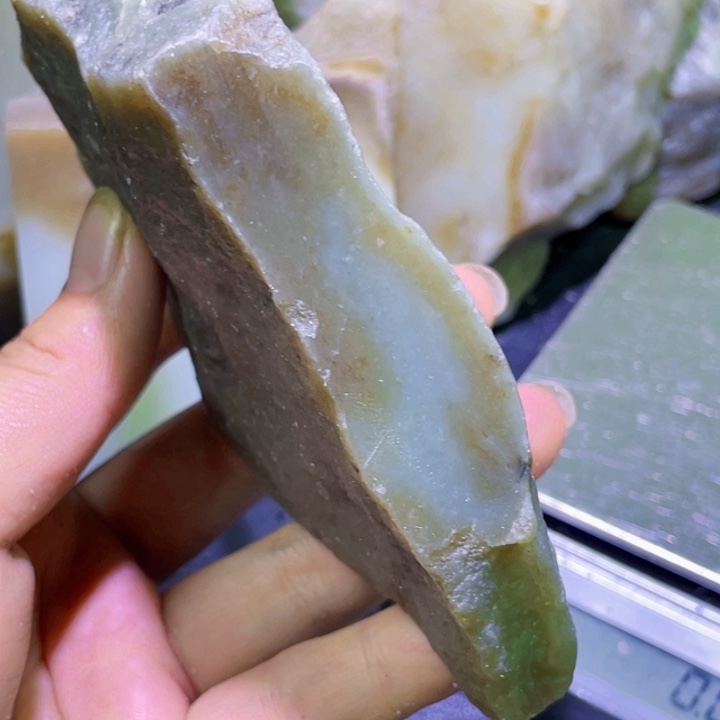 未镶嵌和田玉珠宝半成品