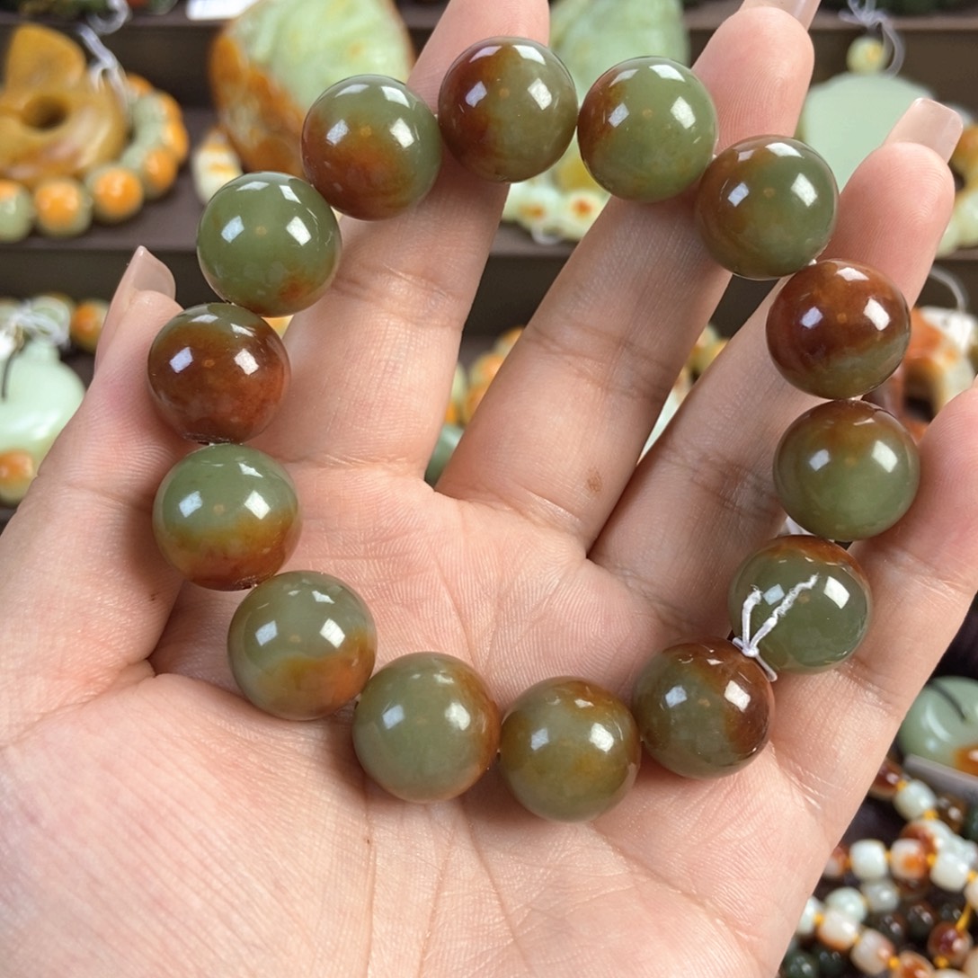 迪***）手串未镶嵌透闪石质玉