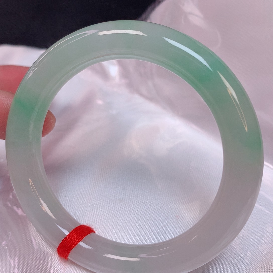 翡翠手镯未镶嵌53 翡翠手镯