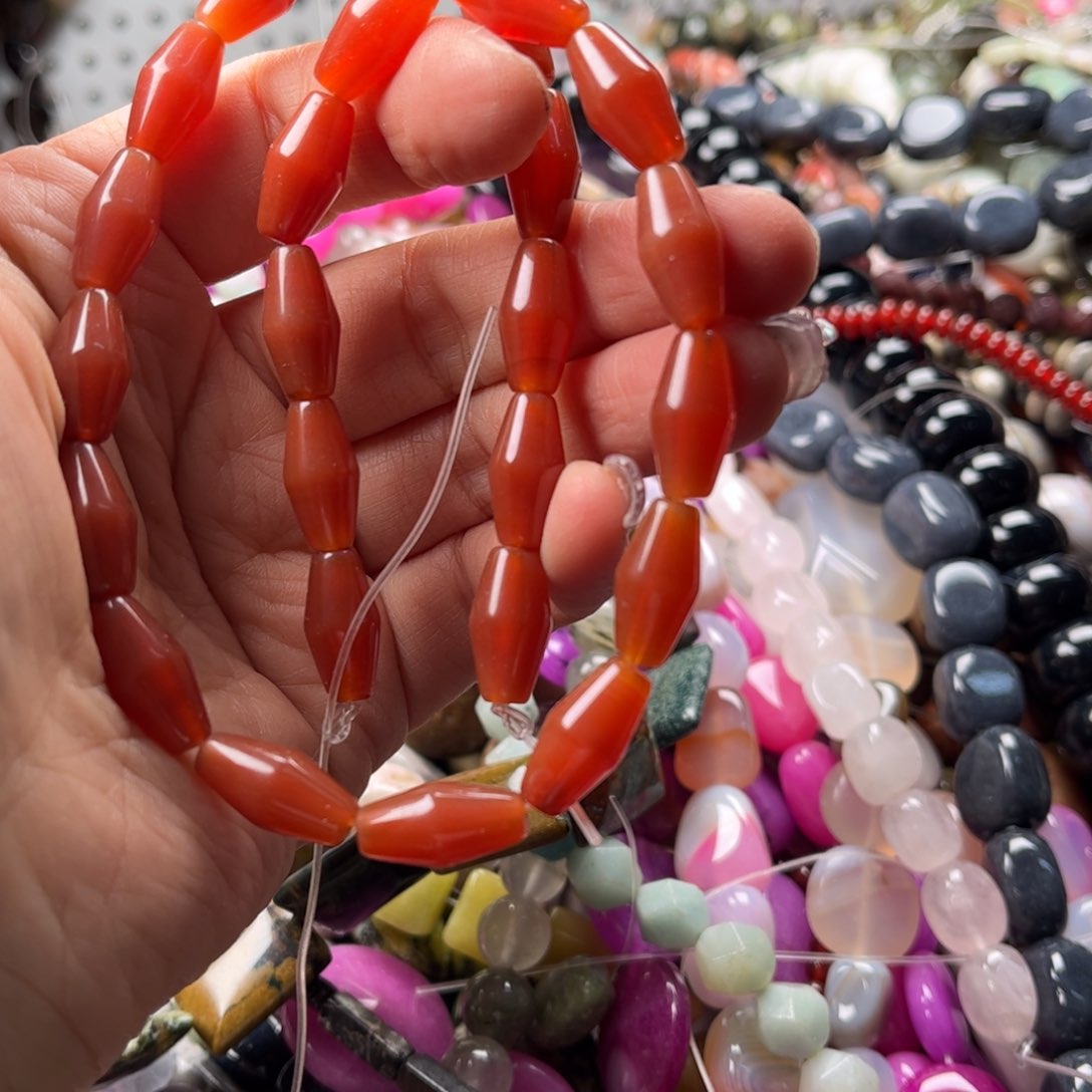 石英质玉珠宝奇石未镶嵌图