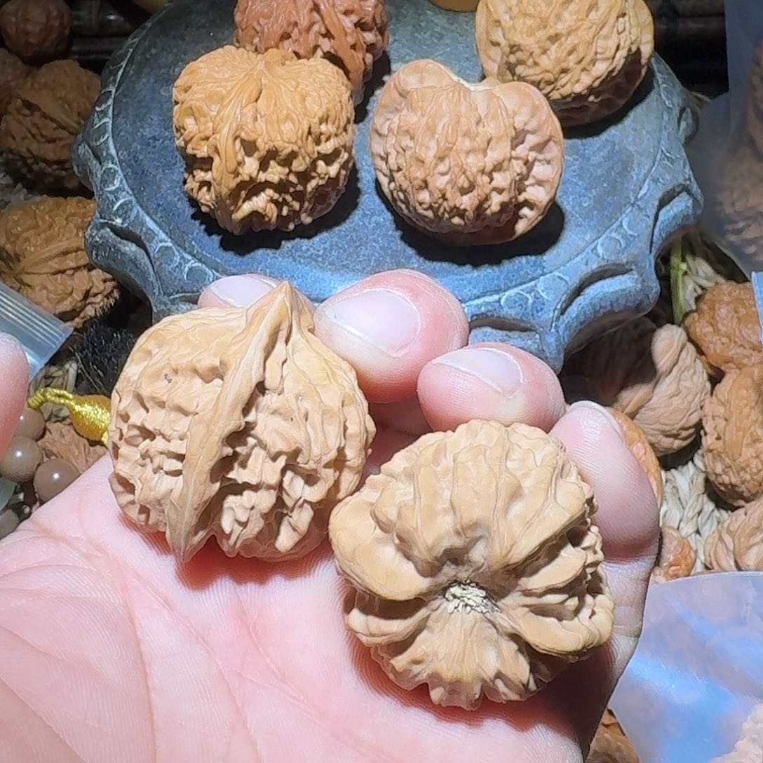 文玩核桃把件全品山地龙门涧36尺