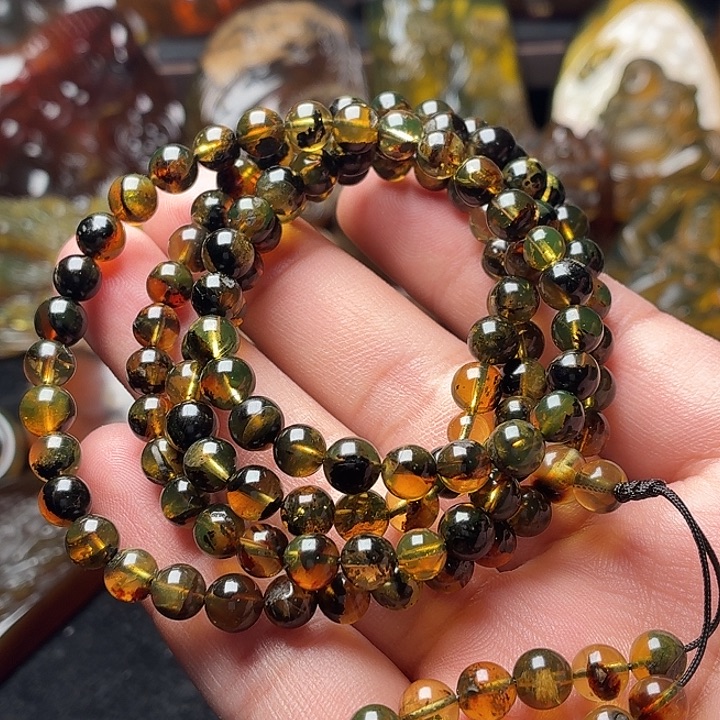 琥珀未镶嵌颈饰164