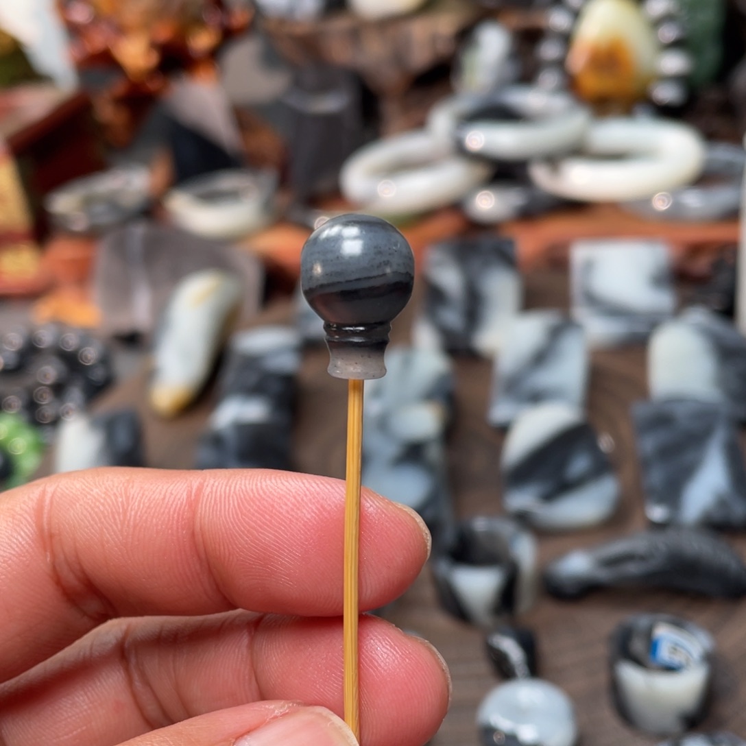 和田玉三通未镶嵌