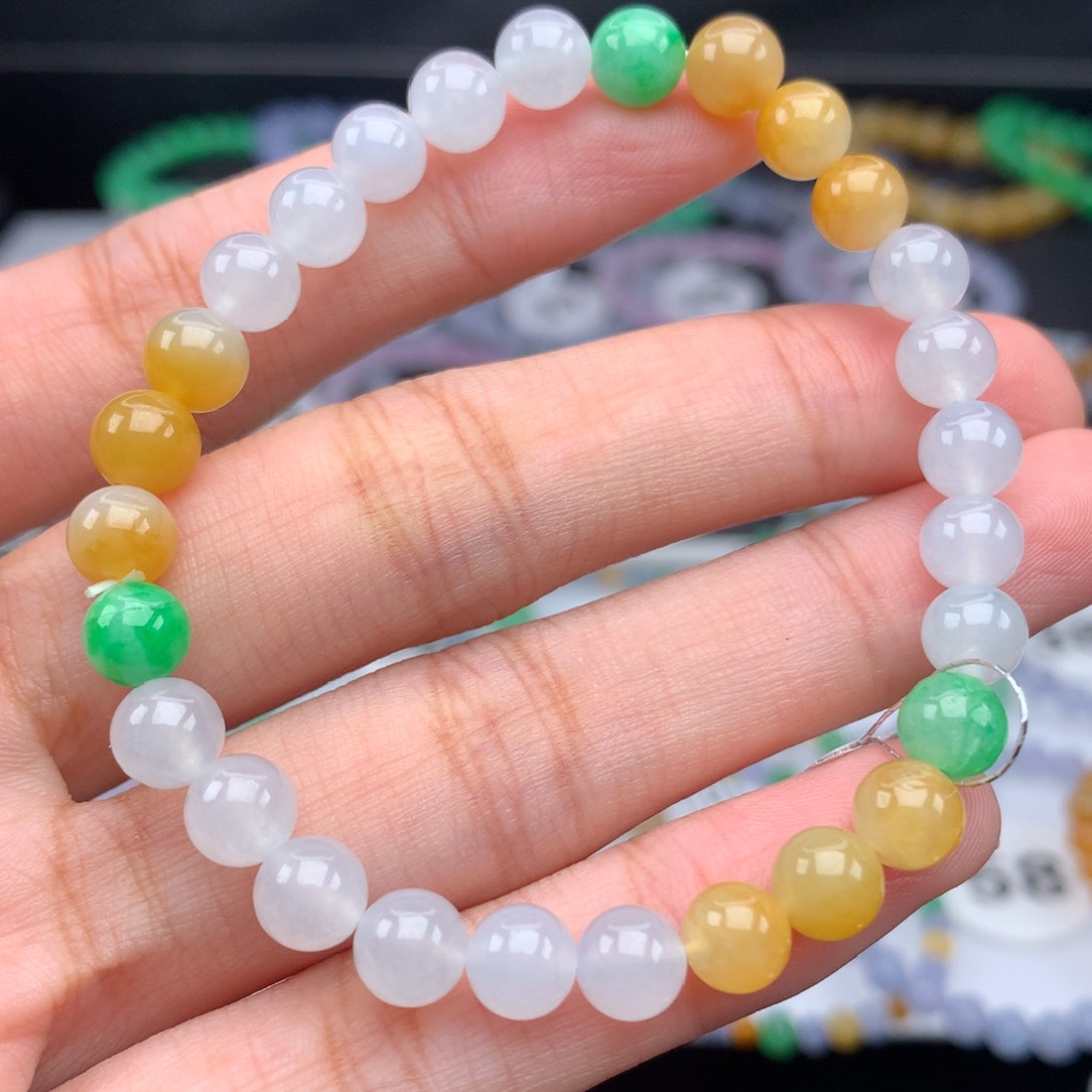 翡翠手链未镶嵌卡