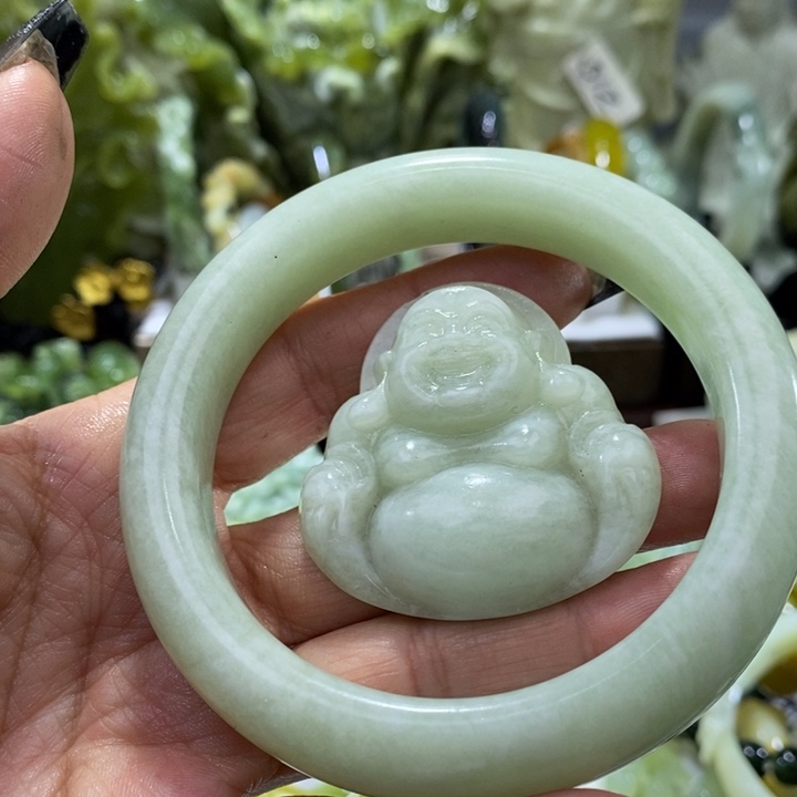 岫玉岫玉一套未镶嵌