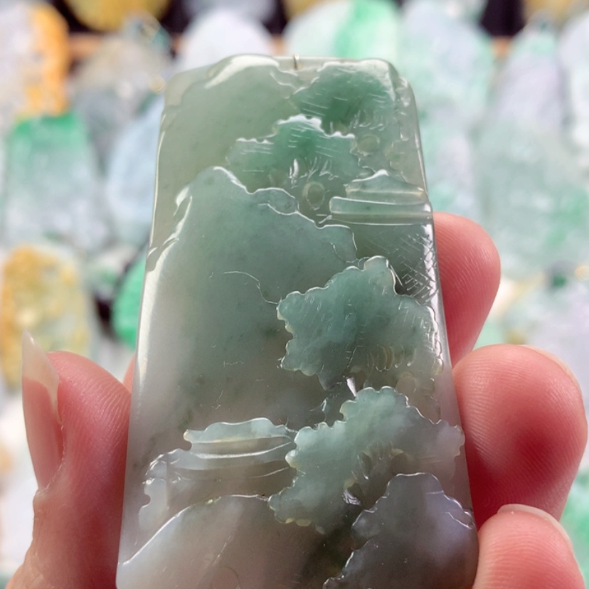 【闪购商品】翡翠吊坠(不含链)未镶嵌