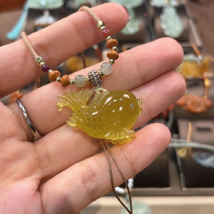 蛇纹石玉颈饰未镶嵌A****8