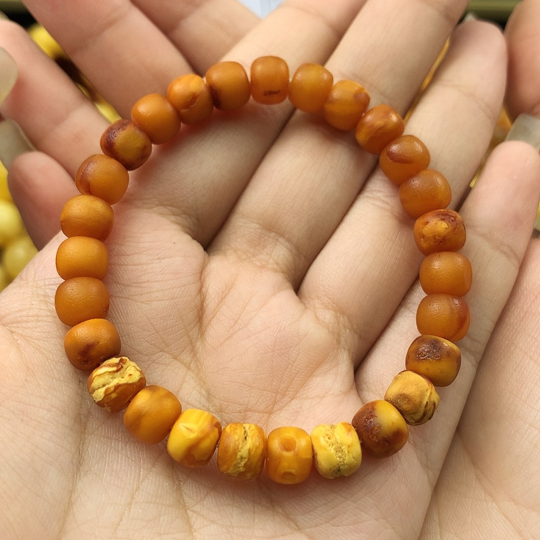 未镶嵌琥珀珠宝奇石