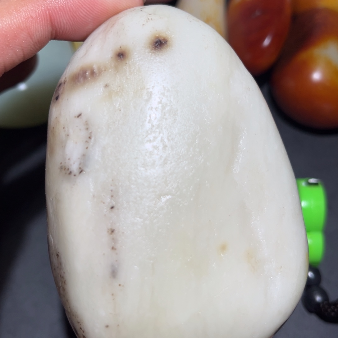 和田玉未镶嵌珠宝奇石