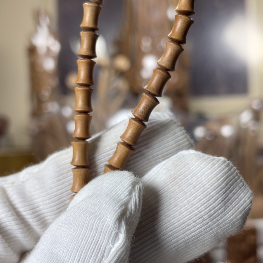 檀香木手串/手链庐老山檀香老料顺纹竹节30颗