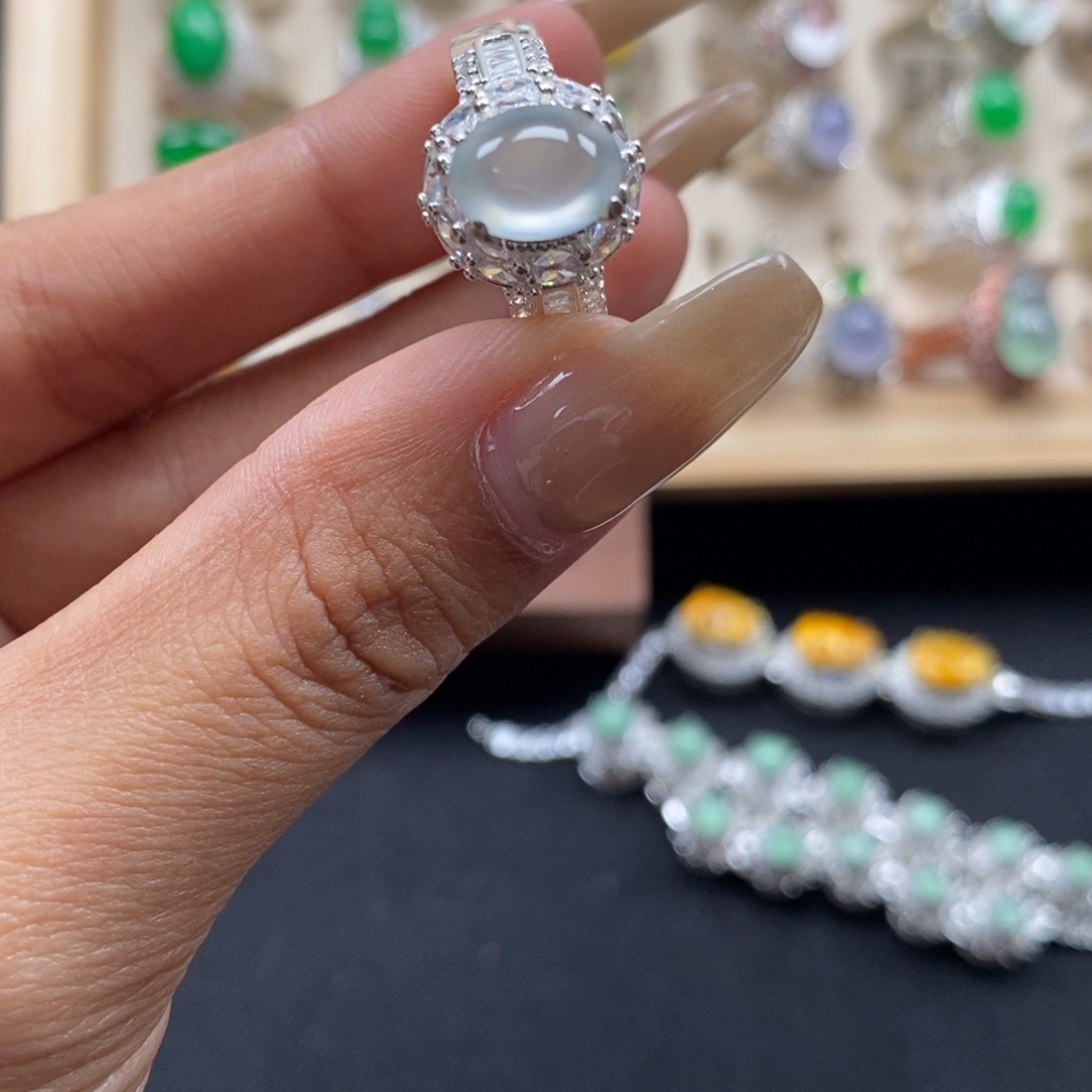 翡翠未镶嵌戒指缅甸天然A货翡翠