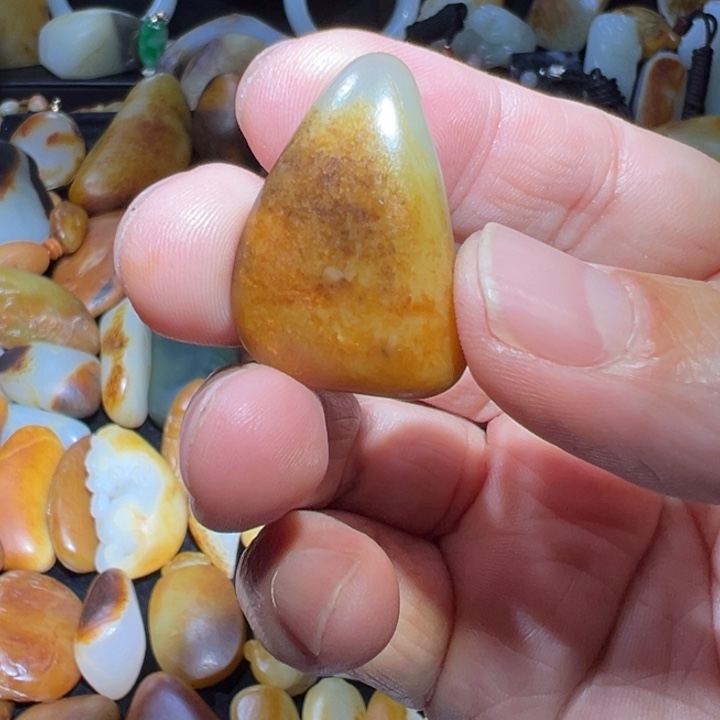 和田玉吊坠(不含链)未镶嵌