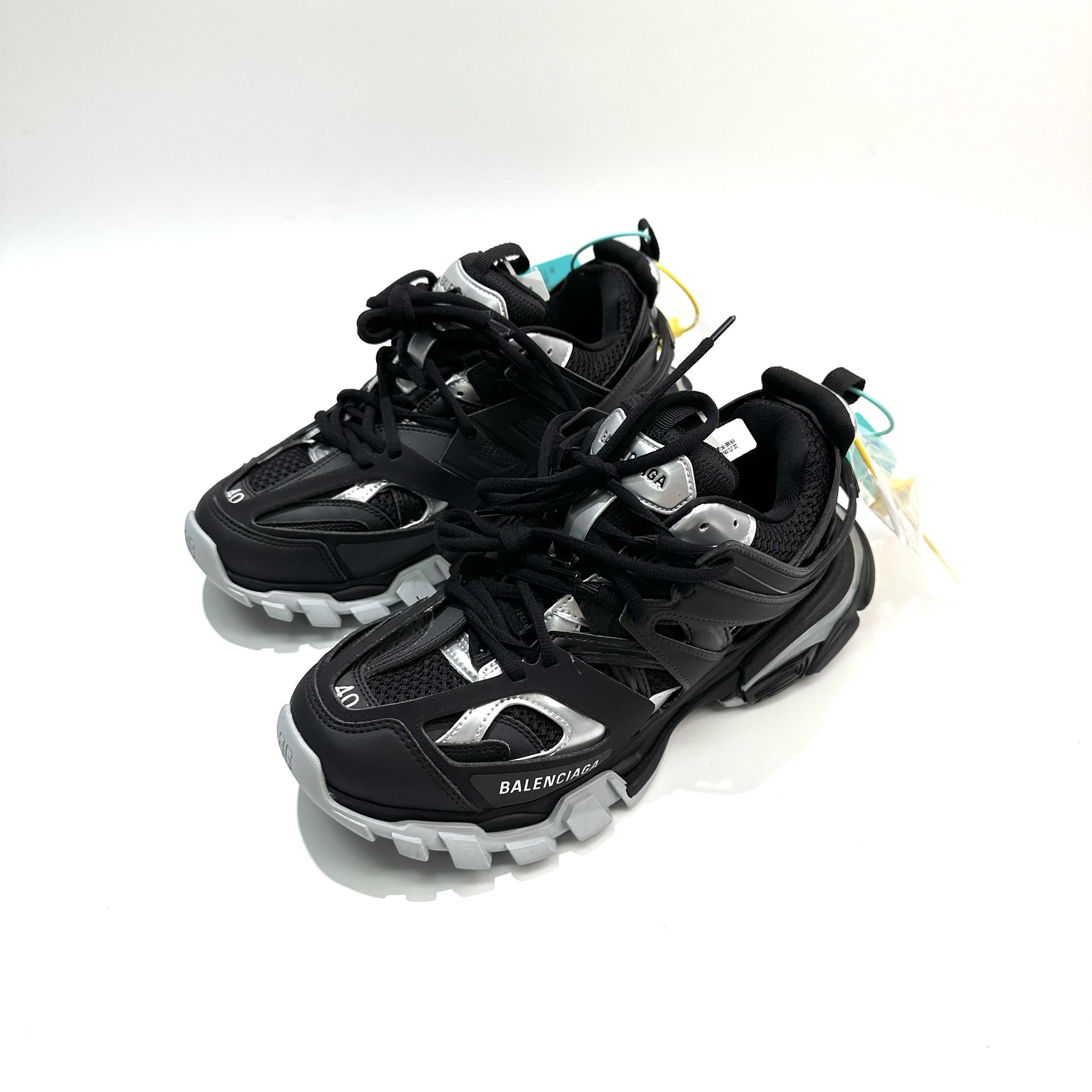 未使用 Balenciaga/巴黎世家 40码 黑银色Track1.0老爹鞋bl0353