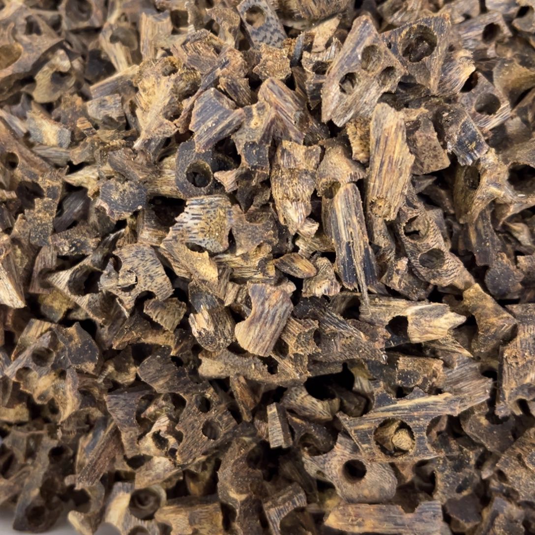 泽***桥沉香摆件沉香棋楠碎1000