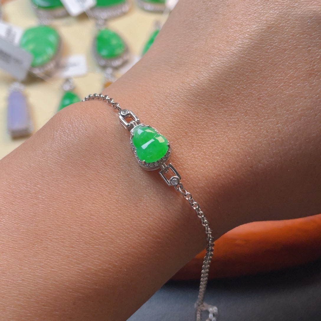 翡翠吊坠(不含链)银S925镶嵌手链