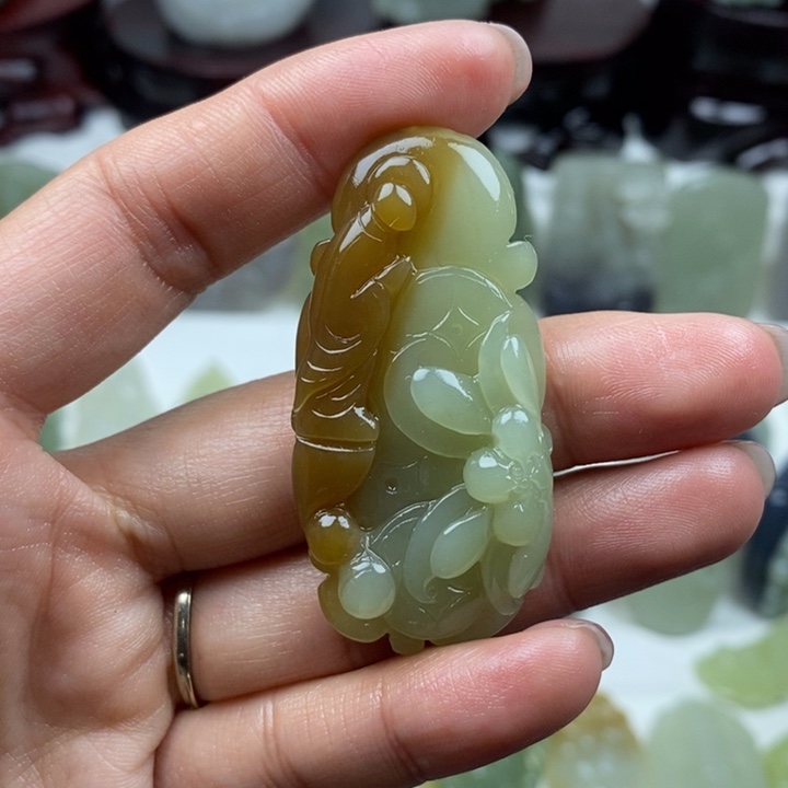 和田玉（糖玉）未镶嵌颈饰20