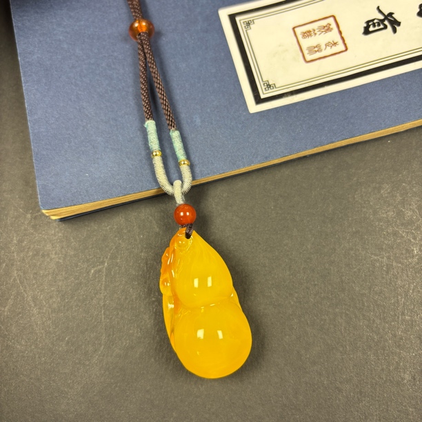 W143 【藏收级】藏族精工打磨 小葫芦吊坠锁骨链