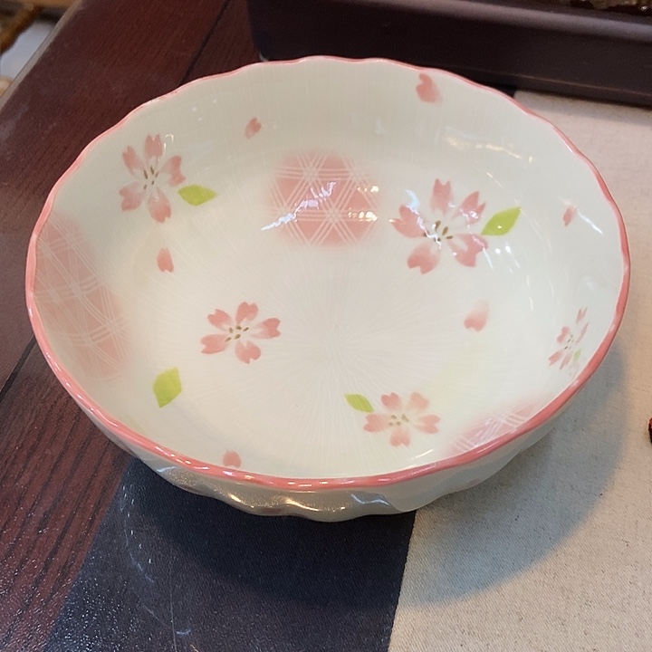 m***x瓷片两只大号樱花新品钵16.5公分