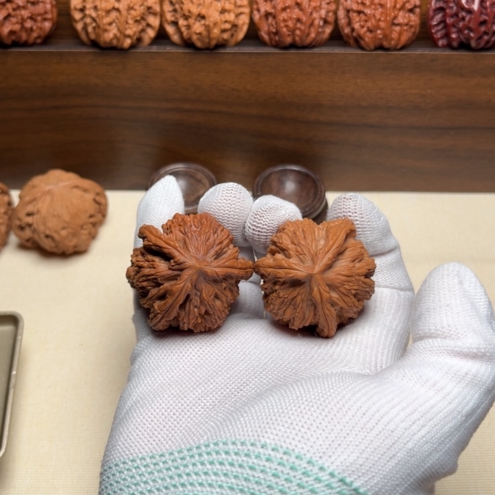 把件文玩核桃麦虎三棱